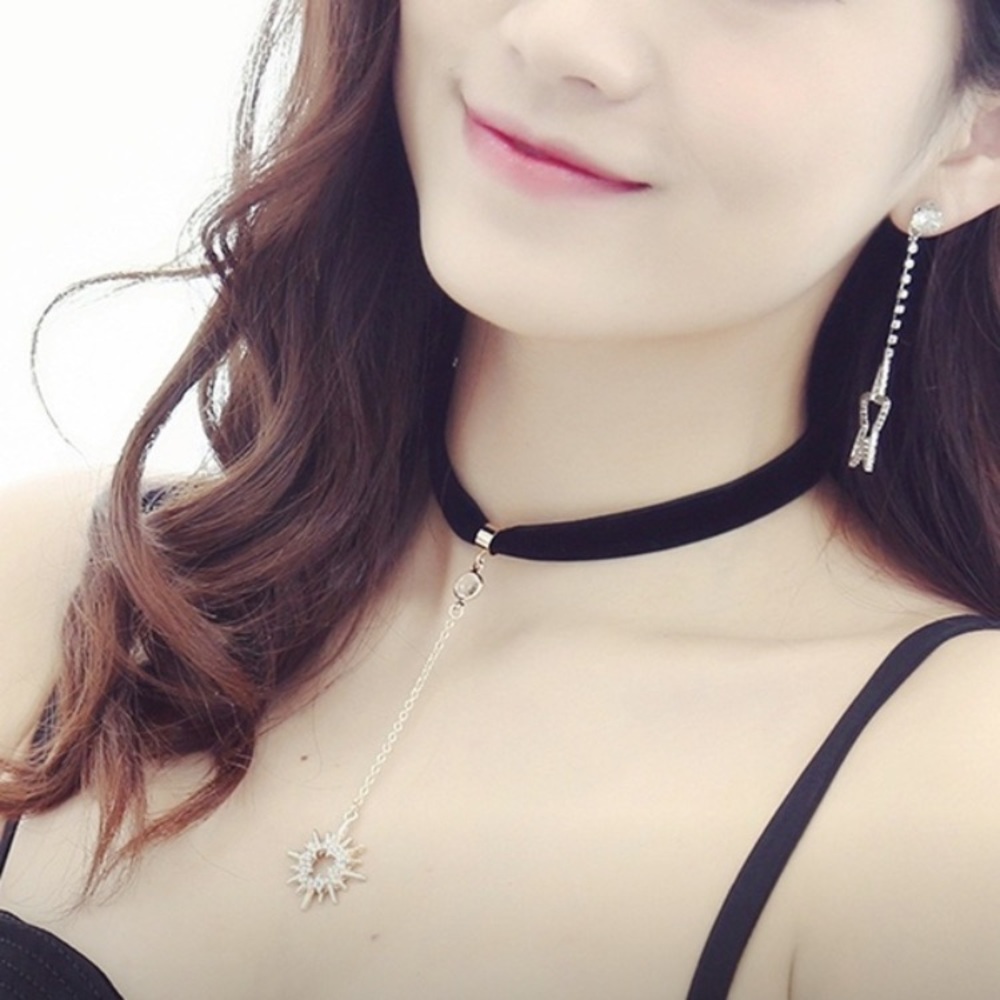 🌟 Lovely velvet lariat starburst sun choker ☀️ - Picture 7 of 8
